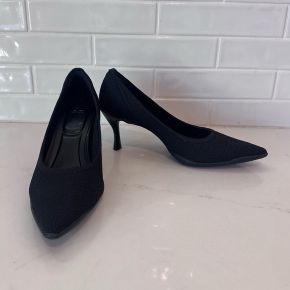 Cosy island pointed toe heeled pumps size 9.5 - Picture 8 of 9